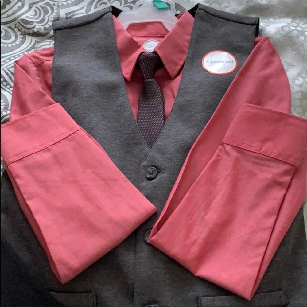 Boys 4 piece suit size 12